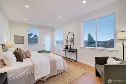 7008 Linden Avenue N, Seattle, WA 98103 - Photo 27