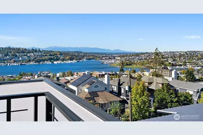 2214 Broadway E #B, Seattle, WA 98102 - Photo 23