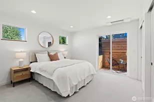 2212 Broadway E, Seattle, WA 98102 - Photo 17