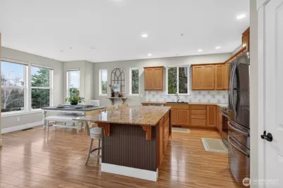 2429 Highland View Drive, East Wenatchee, WA 98802 - Photo 9