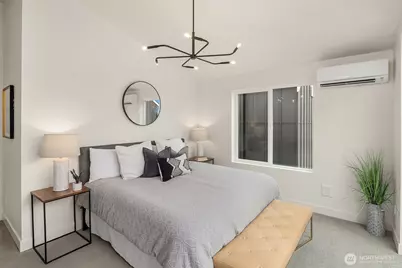 13546 39th Avenue NE, Seattle, WA 98125 - Photo 21