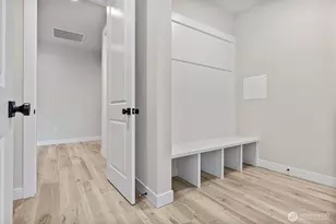 1529 Lockridge Loop E, Enumclaw, WA 98022 - Photo 15