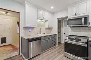 4412 S 3rd Ave, Everett, WA 98203 - Photo 9