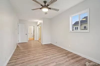 4412 S 3rd Avenue, Everett, WA 98203 - Photo 13