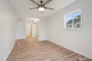 4412 S 3rd Ave, Everett, WA 98203 - Photo 13