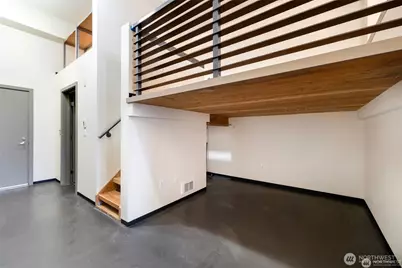 4422 Bagley Avenue N #303, Seattle, WA 98103 - Photo 11