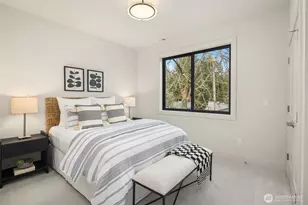 12905 SE 4th Pl, Bellevue, WA 98005 - Photo 25