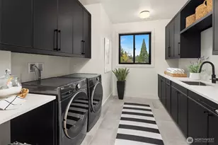 12905 SE 4th Pl, Bellevue, WA 98005 - Photo 35