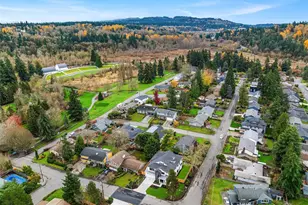 12905 SE 4th Pl, Bellevue, WA 98005 - Photo 37