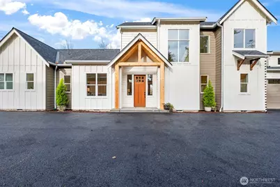 2811 McHugh Avenue, Enumclaw, WA 98022 - Photo 1