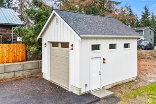 2811 McHugh Ave, Enumclaw, WA 98022 - Photo 35