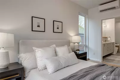 633 13th Avenue E, Seattle, WA 98102 - Photo 19