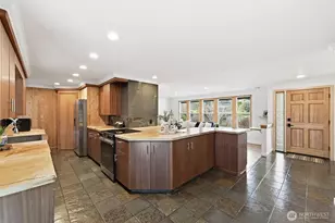 22407 87th Ave W, Edmonds, WA 98026 - Photo 3