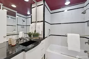 22407 87th Ave W, Edmonds, WA 98026 - Photo 13