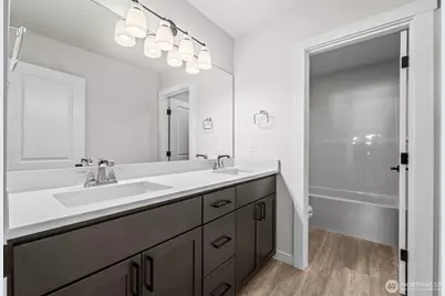 14216 14th Avenue Ct E, Tacoma, WA 98445 - Photo 31