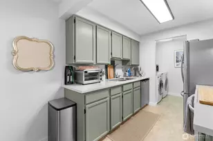 7324 Skyview Ln N, Tacoma, WA 98406 - Photo 25