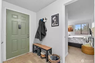 7324 Skyview Ln N, Tacoma, WA 98406 - Photo 3