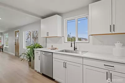 307 3rd Avenue NE, Quincy, WA 98848 - Photo 9