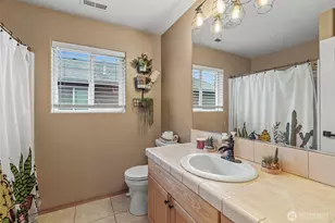 803 SE 11th Way, Battle Ground, WA 98604 - Photo 17