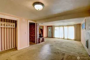 1040 W Shady Ln, Oak Harbor, WA 98277 - Photo 5