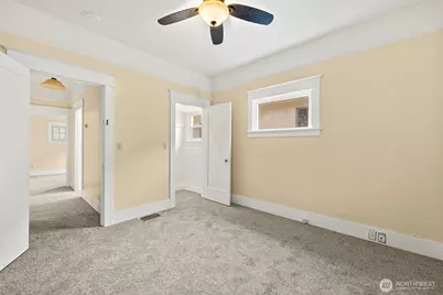 4315 S Yakima Avenue S, Tacoma, WA 98418 - Photo 17