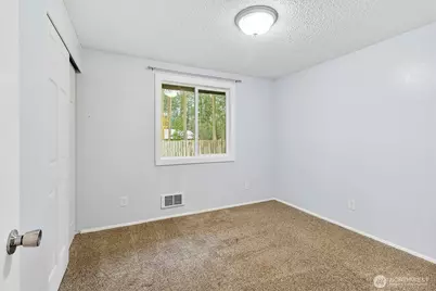 4318 Hunter Ln, Oak Harbor, WA 98277 - Photo 21