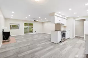 4318 Hunter Ln, Oak Harbor, WA 98277 - Photo 11