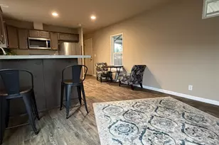 2010 Broadway Ave, Hoquiam, WA 98550 - Photo 7