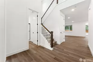 13937 181 St E, Puyallup, WA 98374 - Photo 3