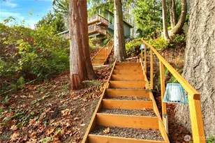 2049 NE Amhurst Ct, Poulsbo, WA 98370 - Photo 33