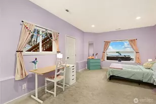 2049 NE Amhurst Ct, Poulsbo, WA 98370 - Photo 25