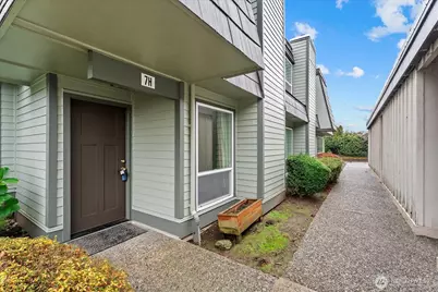 12600 4th Avenue W #7H, Everett, WA 98204 - Photo 1