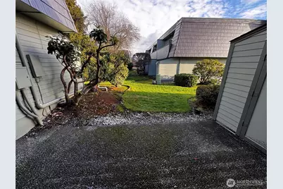 12600 4th Avenue W #7H, Everett, WA 98204 - Photo 13