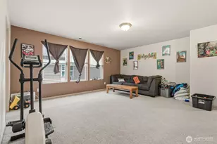 18708 94th Ave Ct E, Puyallup, WA 98375 - Photo 17