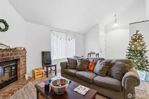 306 308 310 312 109th Ave Ct E, Edgewood, WA 98372 - Photo 17