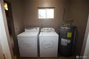 31 E Mox Chehalis Rd, McCleary, WA 98557 - Photo 17