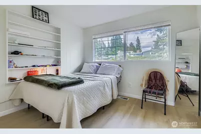 17926 73rd Avenue W, Edmonds, WA 98026 - Photo 19