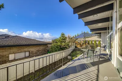 17926 73rd Avenue W, Edmonds, WA 98026 - Photo 37