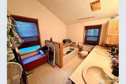 5040 SW Lake Helena Road, Port Orchard, WA 98367 - Photo 15