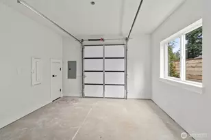 14306 Roslyn Pl N, Seattle, WA 98133 - Photo 17