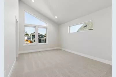 14527 204th Avenue E #905, Bonney Lake, WA 98391 - Photo 9