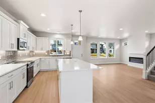 14527 204th Ave E, Bonney Lake, WA 98391 - Photo 3