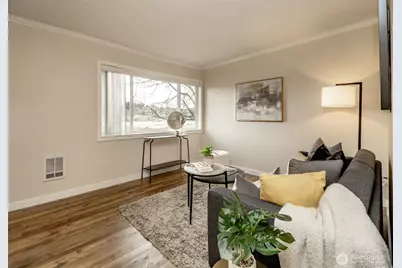 7109 Pacific Highway E, Milton, WA 98354 - Photo 11