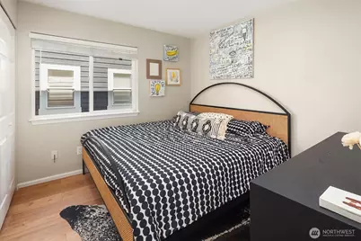 2116 California Avenue SW #201, Seattle, WA 98116 - Photo 9