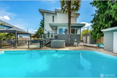 10045 9th Avenue SW, Seattle, WA 98146 - Photo 3