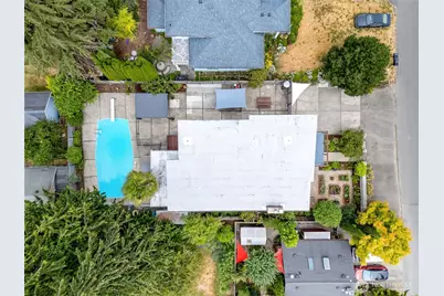 10045 9th Avenue SW, Seattle, WA 98146 - Photo 37