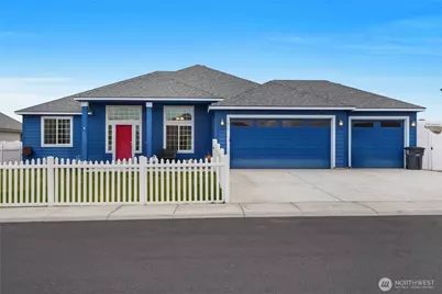 1011 8th Avenue NE, Ephrata, WA 98823 - Photo 1