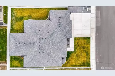 1011 8th Avenue NE, Ephrata, WA 98823 - Photo 3