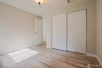 9574 Radcliff Avenue NE, Bremerton, WA 98311 - Photo 19