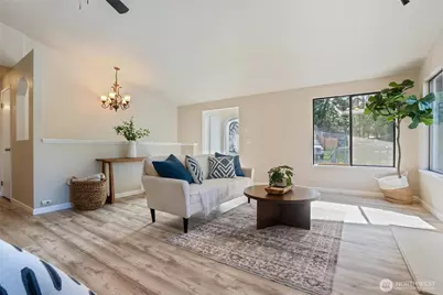 9574 Radcliff Avenue NE, Bremerton, WA 98311 - Photo 7